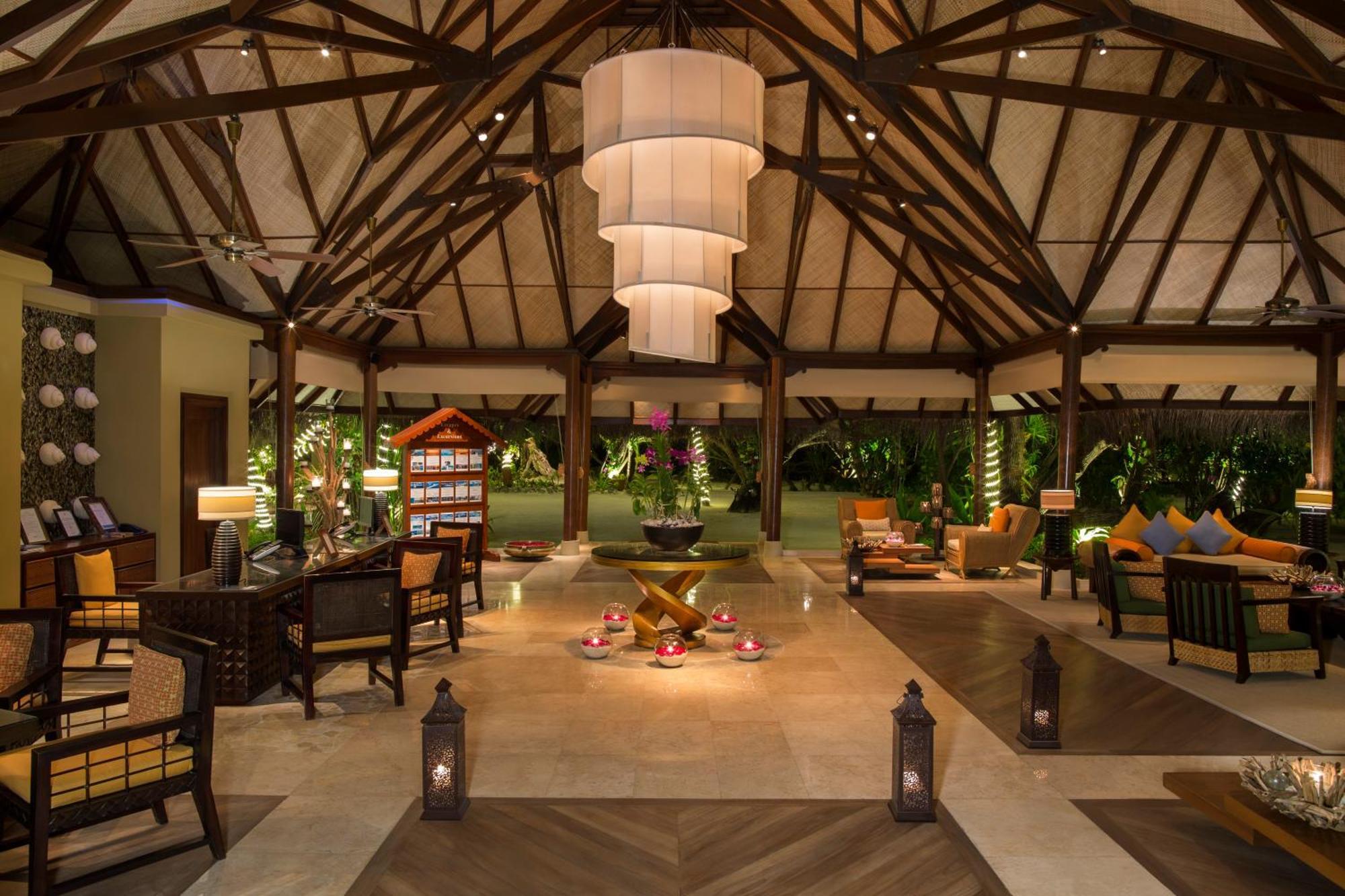 Taj Exotica & Spa, Maldives 5*