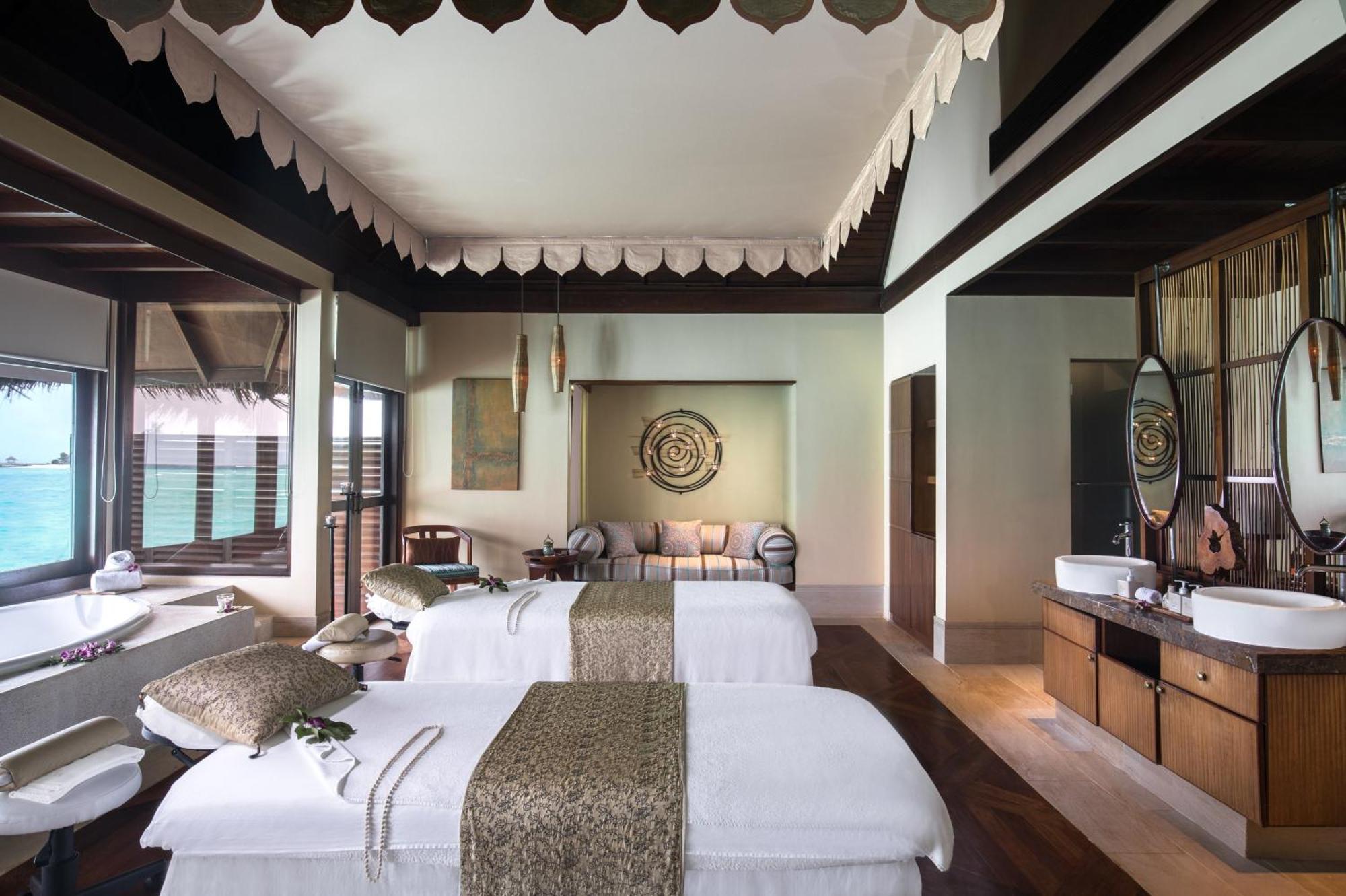 Taj Exotica & Spa, Maldives सहारा Emboodhu Finolhu